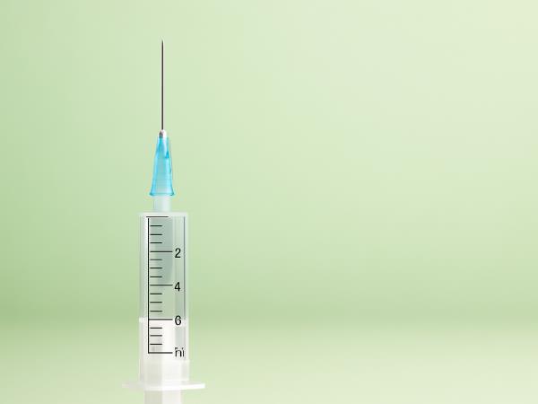 POTRJENO: cepiva proti gripi so lahko strupena