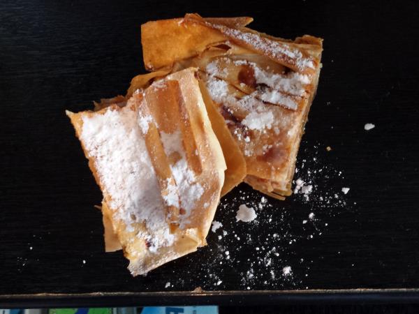 Zavitek iz jabolk in bučk