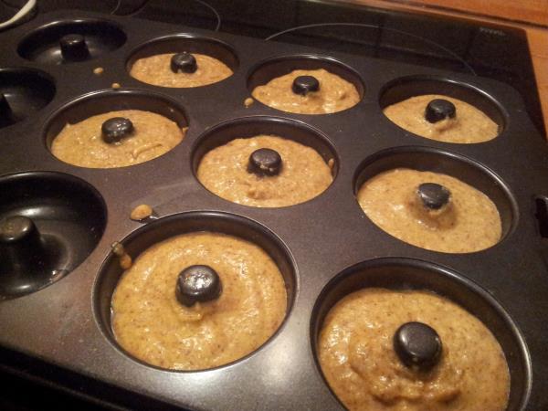 Donutsi brez moke in sladkorja? Ja, obstajajo – in so celo LCHF-prijazni!