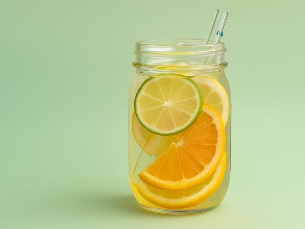 Napitki za razstrupljanje, ki jih lahko pripravite nocoj