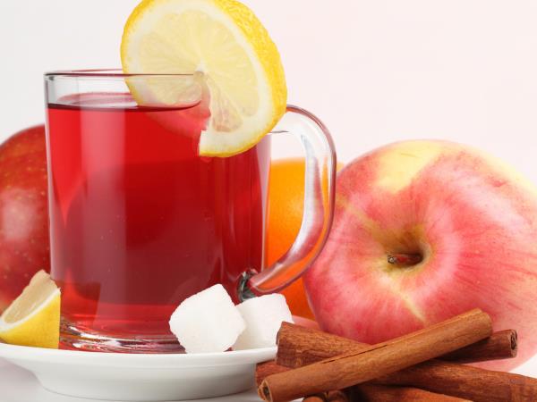 Veste, katere pijače so bolj škodljive od gaziranih?