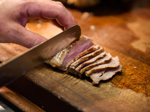 Katera sesekljalna deska je boljša: lesena, ali plastična?