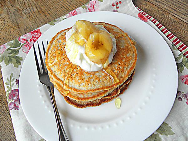 Bananine hitre palačinke brez moke