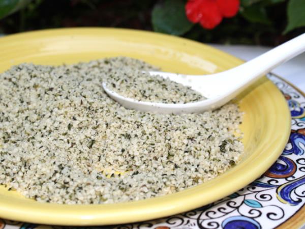 Zakaj jesti konopljina semena?