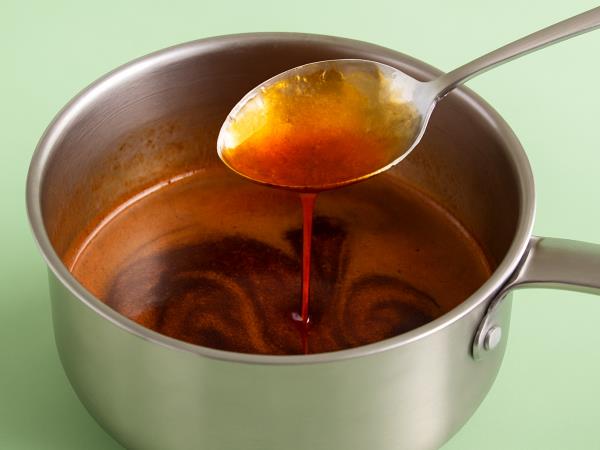 Kako narediti svoje bonbone proti kašlju