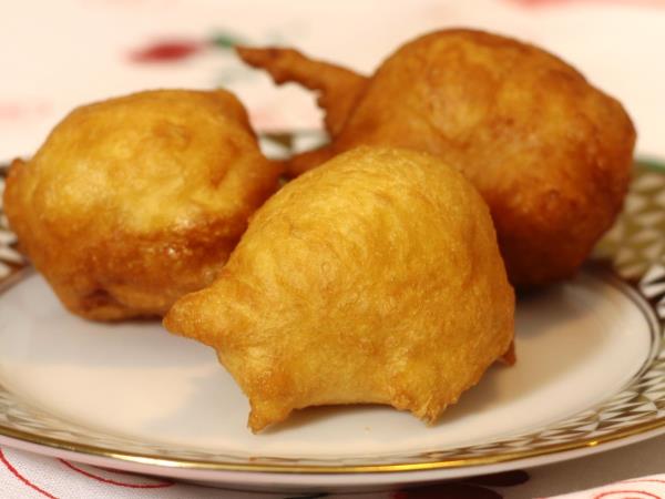 Babičine mi{-15452}ke: recept za mehke ocvrte kroglice, ki jih boste naredili v pol ure