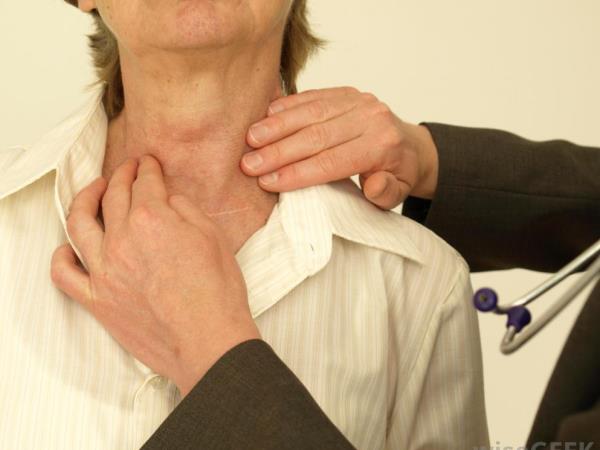 Tako mala in tako pomembna: hrana za ščitnico