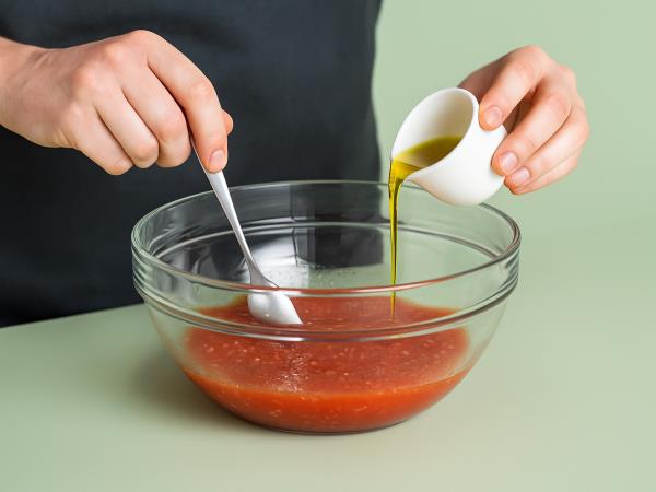 Najbolj odštekana jed iz naribanega paradižnika