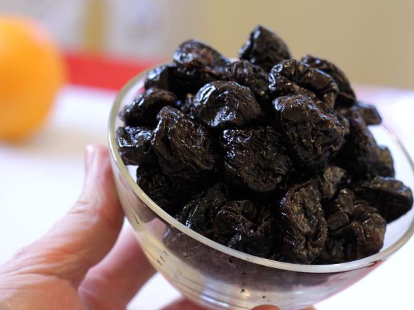 Za velike trebuhe je krivo leno črevesje