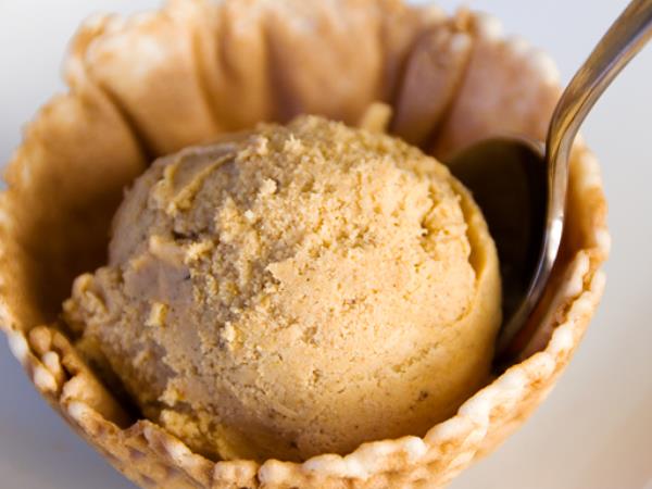 Kaj se zgodi, če gripo zdravite s sladoledom?