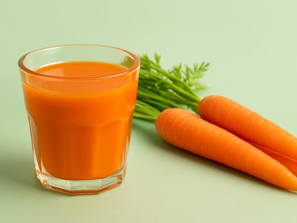 Kaj lahko povzroči 2,5 kilograma korenja na dan?