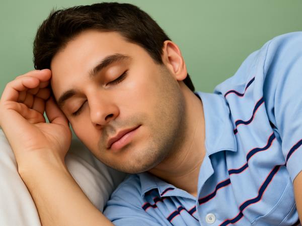 Recept proti smrčanju, ki vas bo presenetil