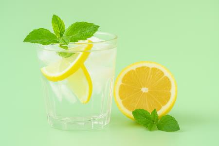 Če veste kako, vas lahko učinkovitost limonine lupine preseneti