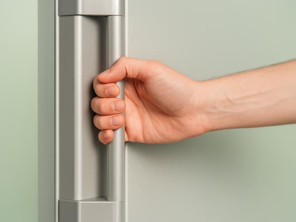 Hrana, ki bi jo morali zamrzniti, pa je ne