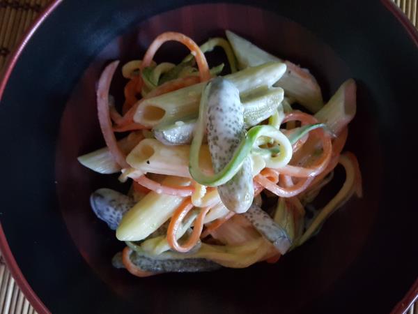 Testeninska solata za vroče dni