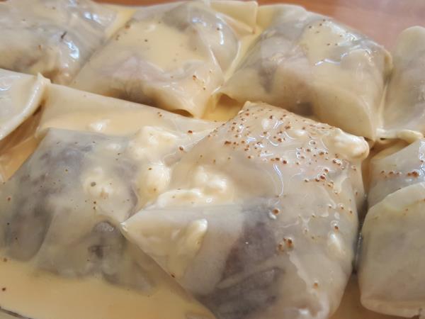 Figovi paketki iz vlečenega testa: recept, ki bo spremenil vaš pogled na jesensko sadje