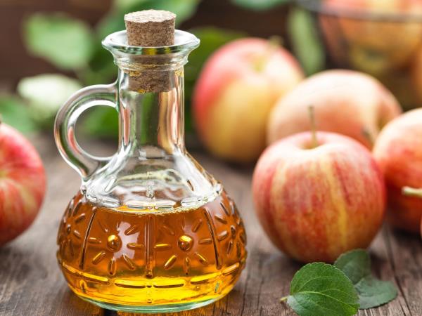 Kaj vse zdravi jabolčni kis?