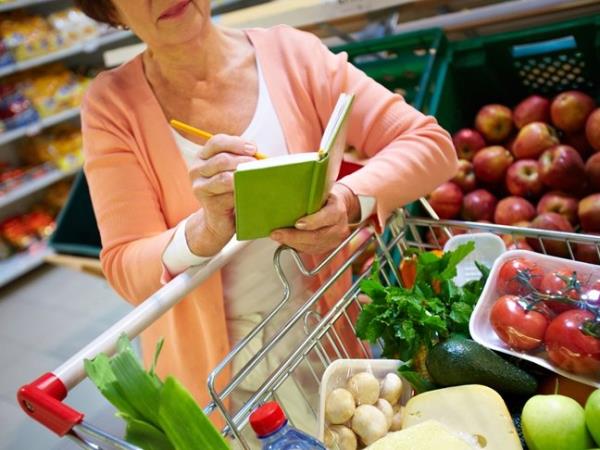 Vaša starost določa, kaj bi morali jesti – ali sledite pravi dieti?