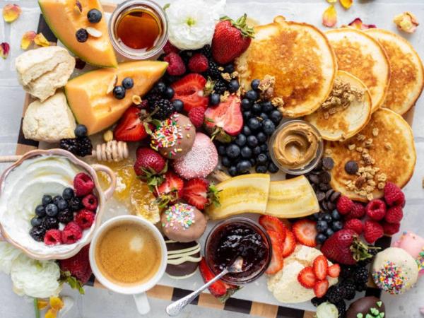 Ne preskakujte zajtrka, četudi ste dan prej obilno večerjali