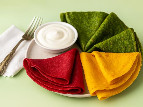 Barvne palačinke čez celo leto