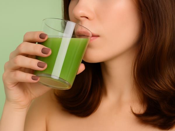 Popijte to pred spanjem in si očistite debelo črevo