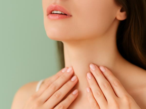 Je debelost posledica nedelovanja ščitnice ali ščitnica zboli zaradi debelosti?