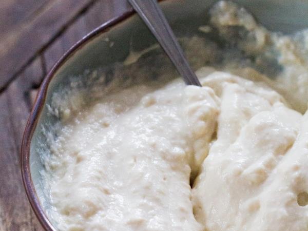 Česen in jogurt: dva superživila, ki skupaj delujeta bolje kot vsak zase
