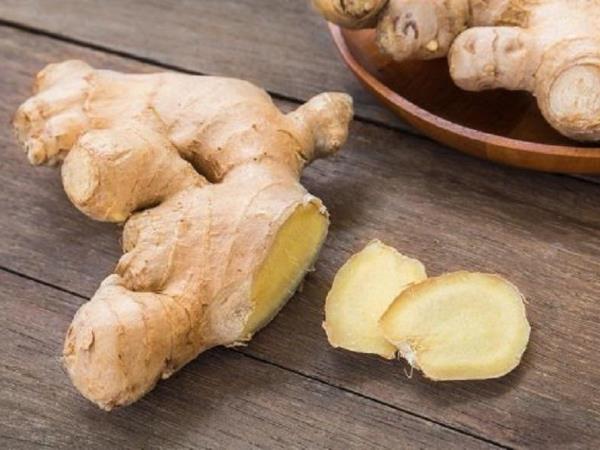 Zdravilen ingver z žlico