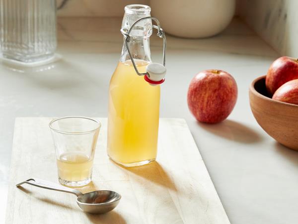 Jabolčni kis je lahko škodljiv za notranje organe