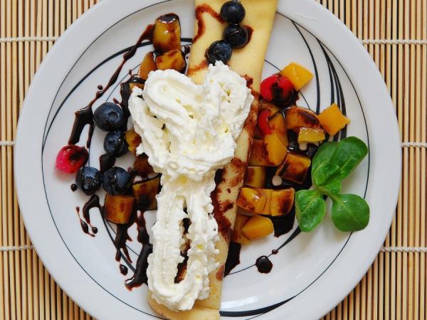 Koliko kalorij imajo palačinke in kako to zmanjšati?