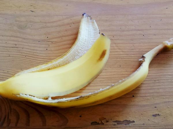 Z banano nad glavobole