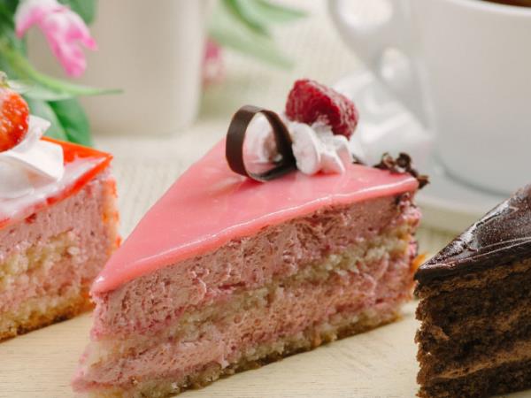 Zakaj si po obroku pogosto želimo nekaj sladkega?