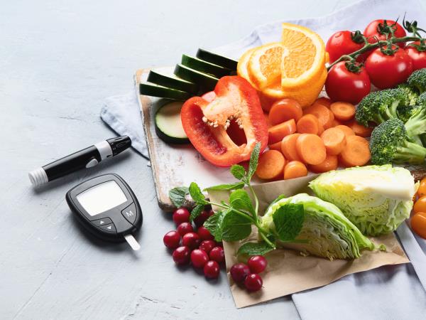 Sladkorna bolezen ni neozdravljiva? Diabetolog trdi, da pravi krivec niso ogljikovi hidrati, ampak nekaj povsem drugega