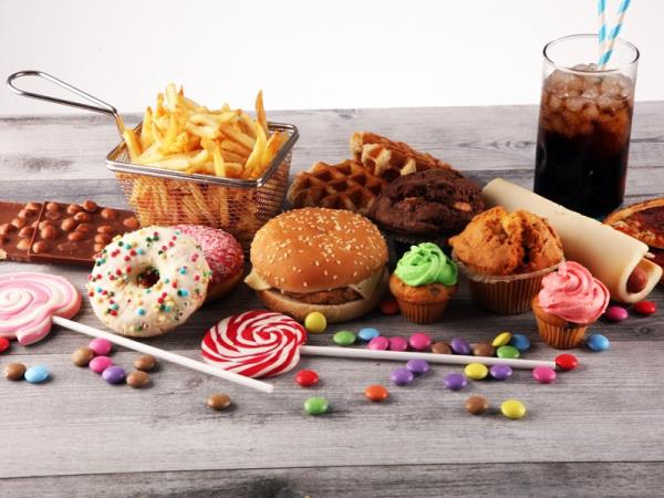 Kaj se zgodi, če 24 ur ne jeste sladkorja?