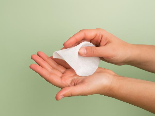 Kakšne bolezni razkriva potenje dlani