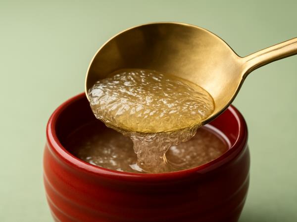 Napitek za raven trebuh