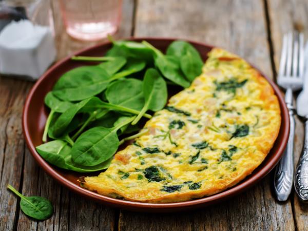 Špinača: superfood ali past? Pet skupin ljudi, ki bi morali z njo biti previdni