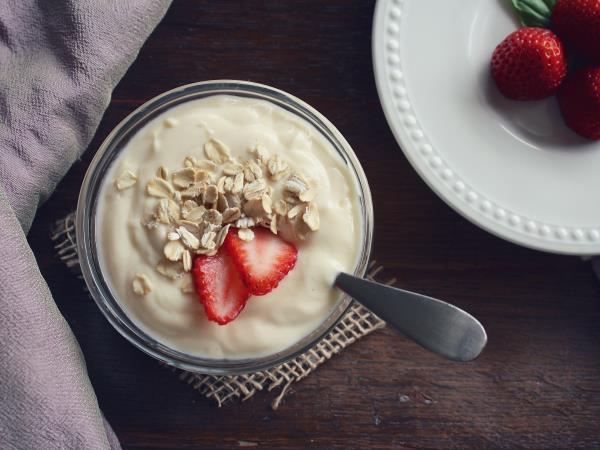Ali jogurt res zmanjšuje tveganja za visok pritisk?