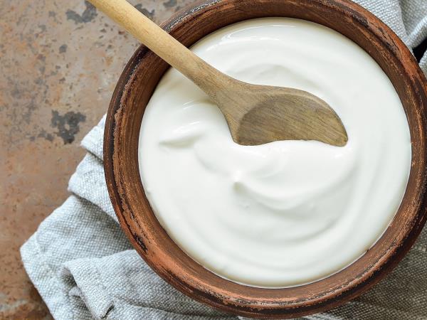 4 presenetljive koristi jogurta, ki jih verjetno še niste poznali