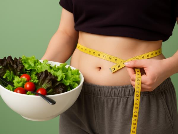 Metabolizem ni usoda: 6 navad, ki telesu pomagajo porabiti več kalorij – tudi med počitkom