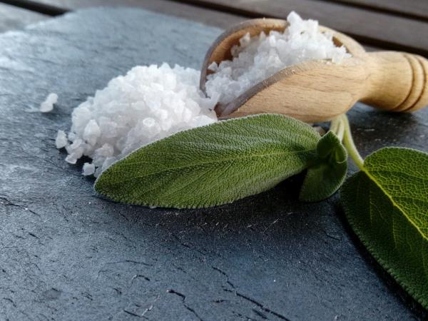 4 znaki, da zaužijete preveč soli