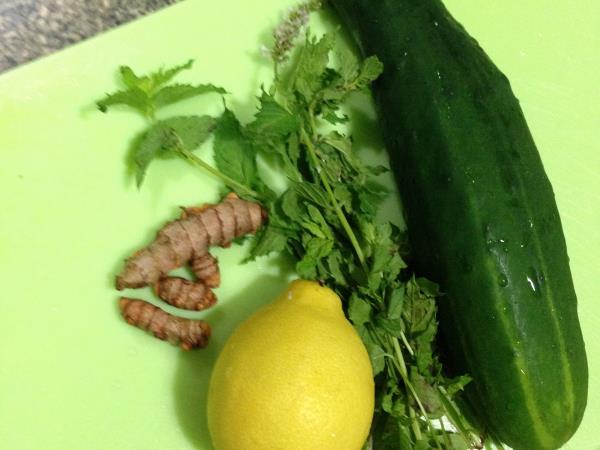 Čudežni sok iz kumar in ingverja