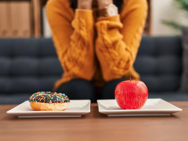 Kaj poleg hrane vpliva na povišan sladkor