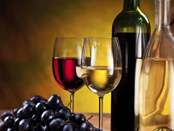 Katero vino je boljše: belo ali črno?