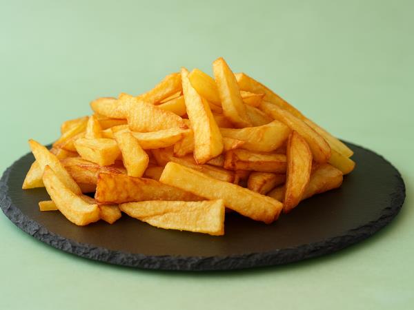 Pomfrit in vaša psiha: zakaj vsakodnevno ocvrto povečuje tveganje za tesnobo in depresijo