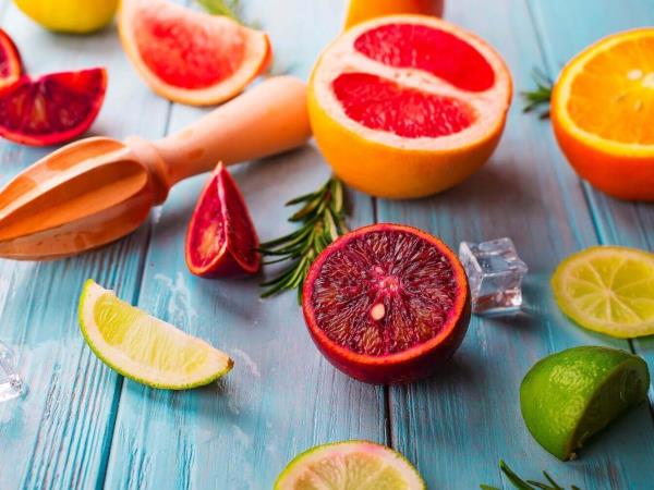 Kdaj se vam pretiravanje z grenivkami in pomarančami lahko maščuje?