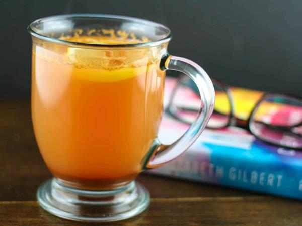 Sok s kajenskim poprom, ki popravlja metabolizem