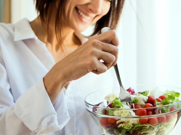 Ali lahko pretiravamo z vnosom prehranskih vlaknin?