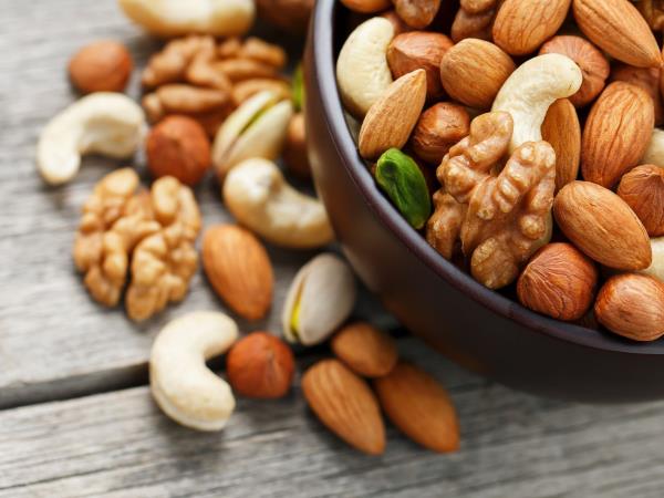 8 borcev proti holesterolu, ki bi jih moral vsak poznati