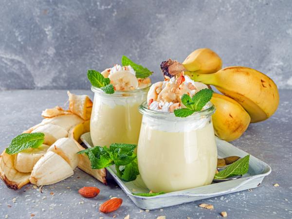 Sladica iz banan in jogurta